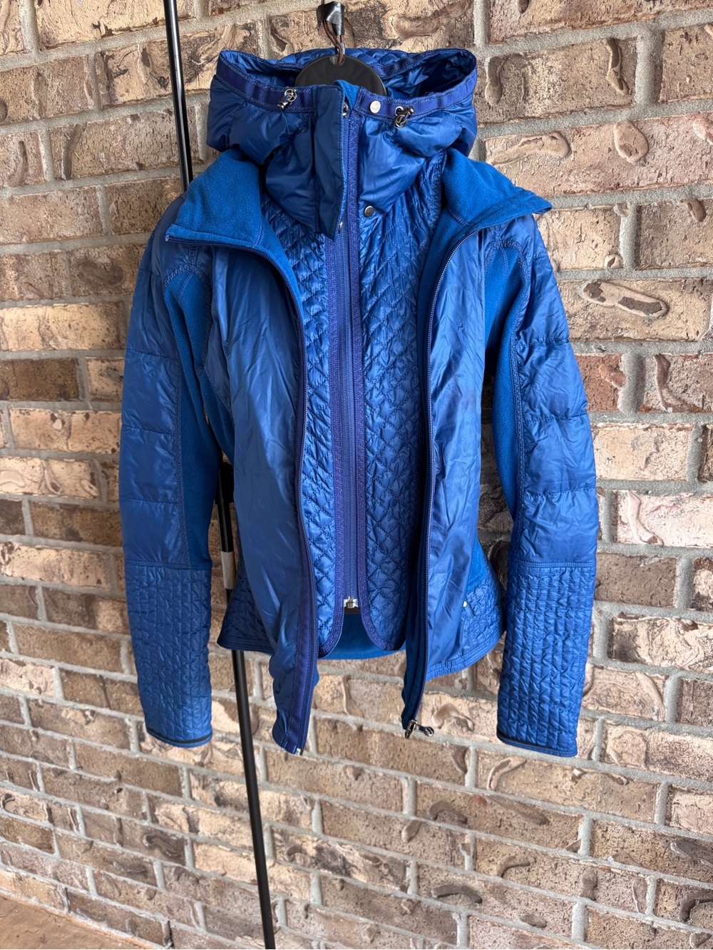 Lululemon Bundle Up Jacket Blue Quilted Fleece Hooded Running Jacket Size 4